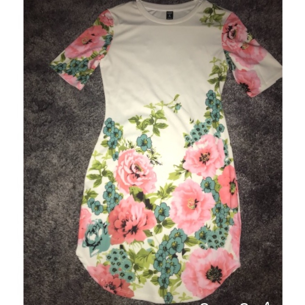 Form Fitting Mini Flower Dress!